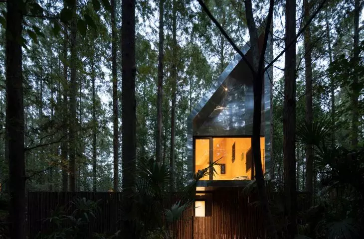 Merryda Wiki World (aka Secret Camp) in Wuhan