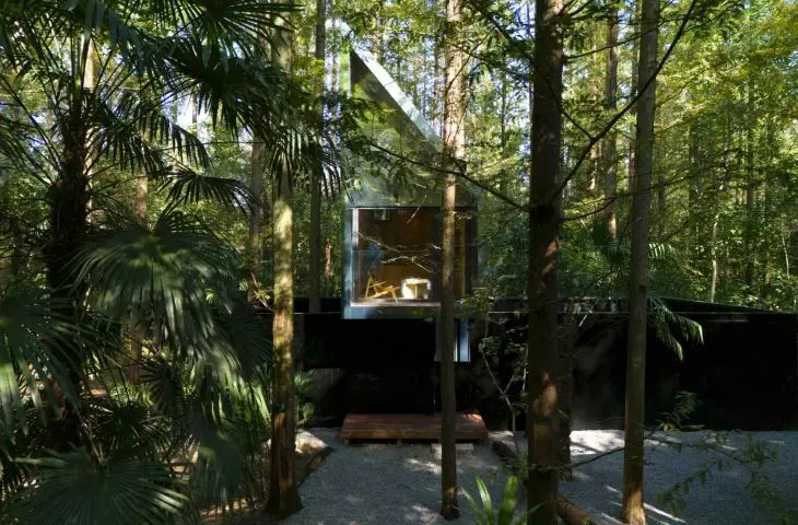 Merryda Wiki World (aka Secret Camp) in Wuhan