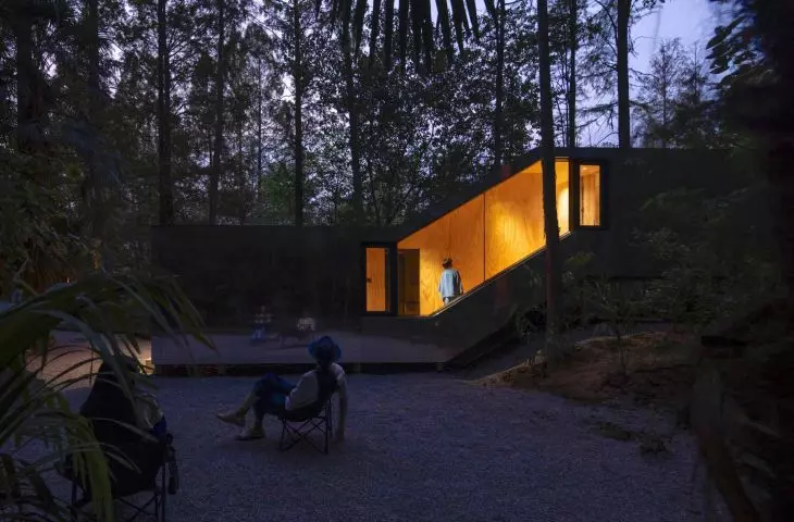 Merryda Wiki World (aka Secret Camp) in Wuhan