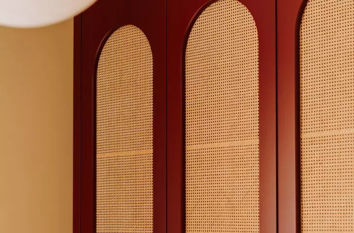 A feminine apartment with character from Buduar studio