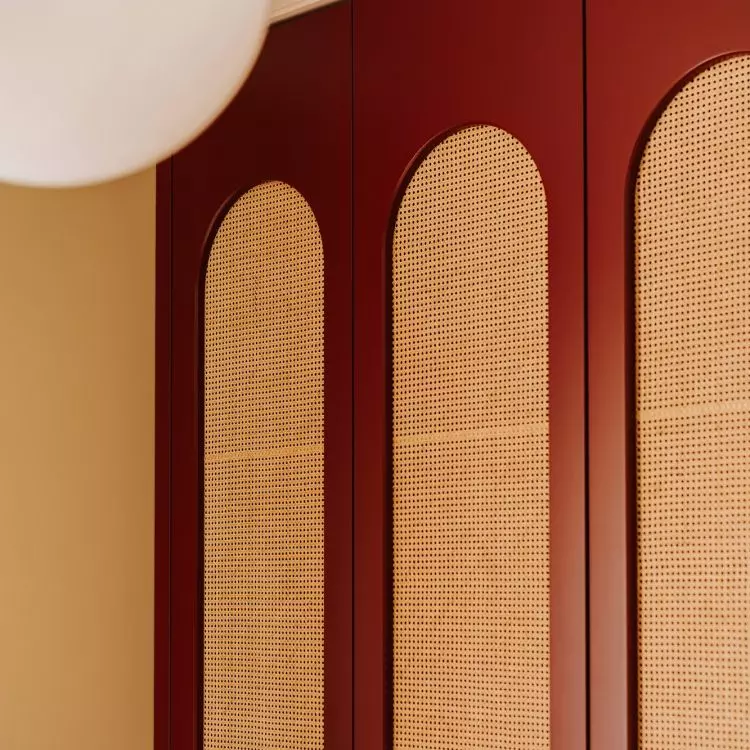 A feminine apartment with character from Buduar studio