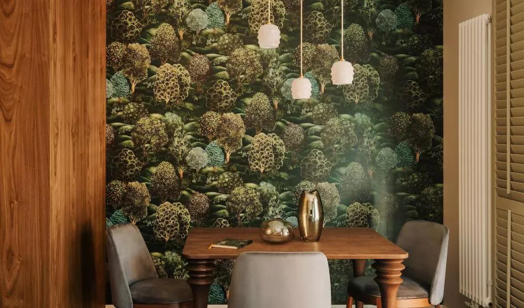 A feminine apartment with character from Buduar studio