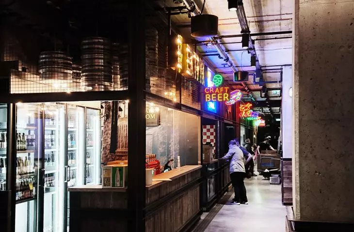 Food Hall w Elektrowni Powiśle