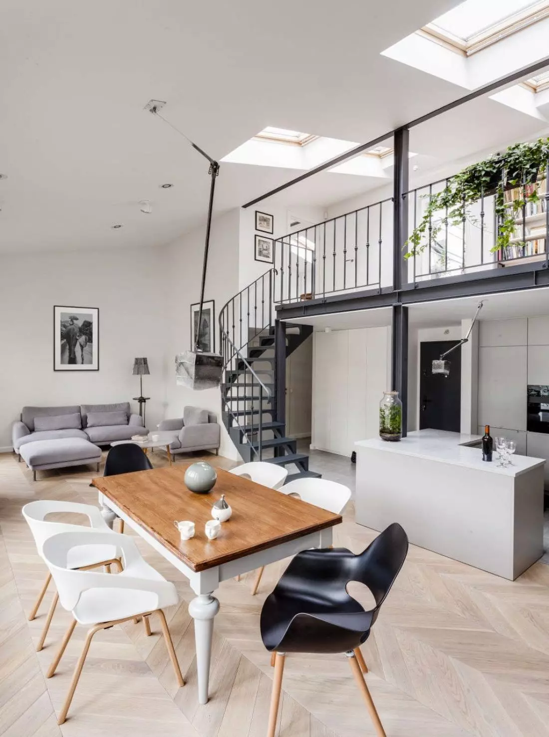 Paryski loft w Warszawie - apartament w starej kamienicy