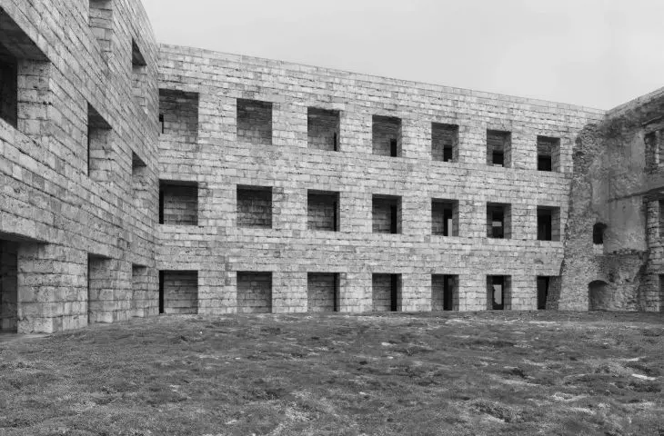 psychoanalytic psychotherapy center located in the ruins of the castle in Bodzentyn