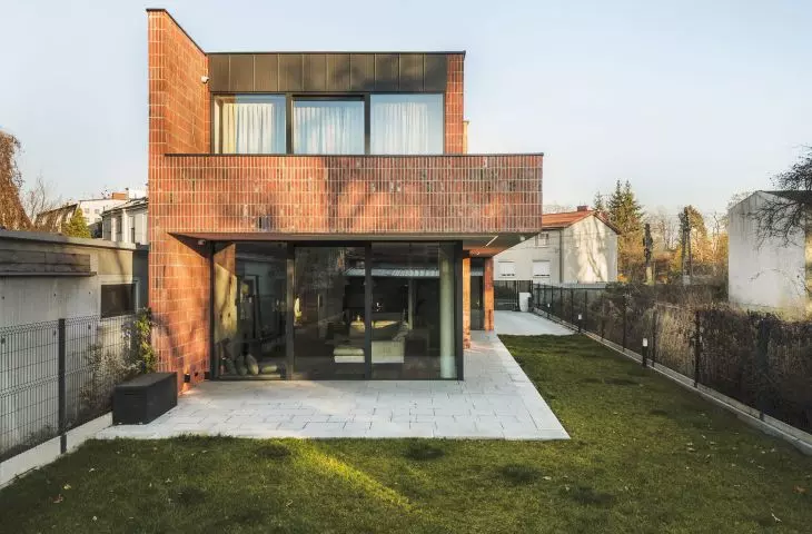 Skinny Haus in Warsaw - a house on a narrow plot of land