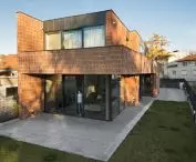 Skinny Haus in Warsaw - a house on a narrow plot of land