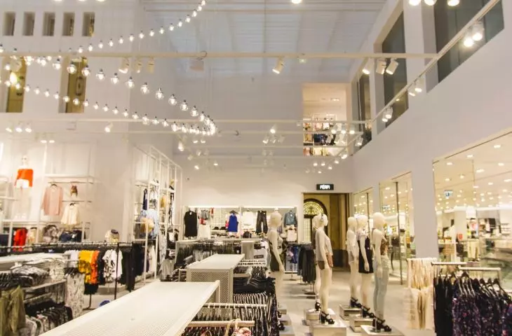 Sklep H&M na Węgrzech 