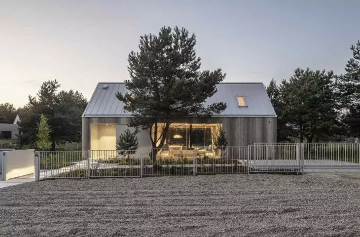 Kownatki Lake House