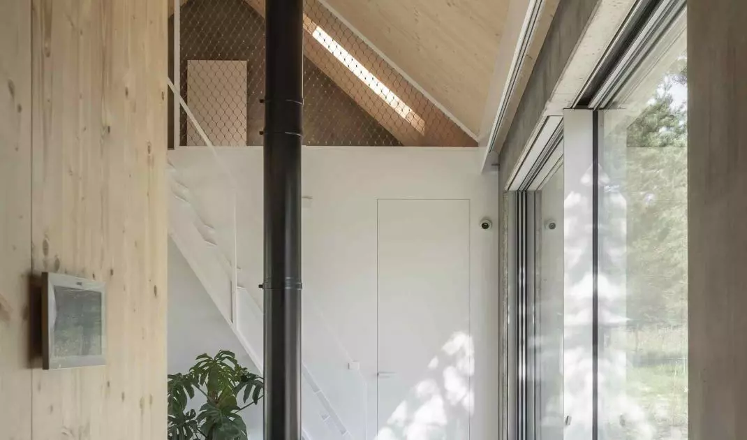 Kownatki Lake House