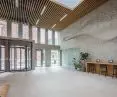 The artist wanted the spatial form to give the impression of being light and dynamic