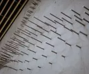 The installation was made of 560 stainless steel rods with a diameter of 15 millimeters
