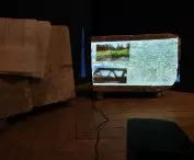 film obrazuje odbytą przez twórczynie wyprawę wzdłuż rzek