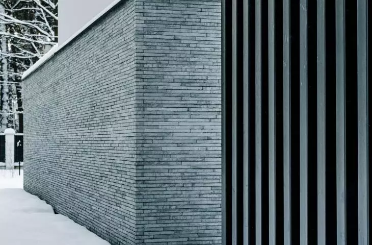 Rezydencja Betonowa Ściana w Konstancinie-Jeziornej
