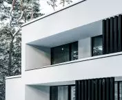 Concrete Wall Residence in Konstancin-Jeziorna