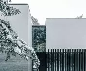 Concrete Wall Residence in Konstancin-Jeziorna