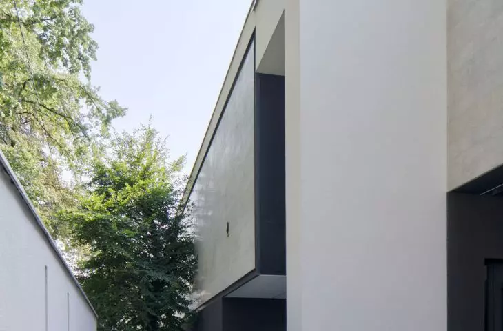 RE: LONG HOUSE