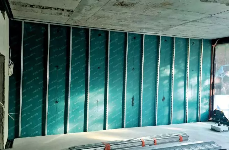 Izolacja akustyczna EPUFLOOR PRO z wykorzystaniem ISOLGOMMA MUSTWALL 20