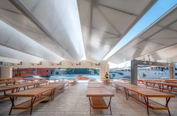 Gruž market in Dubrovnik combines the heritage of a Renaissance palace with the functions of a modern marketplace