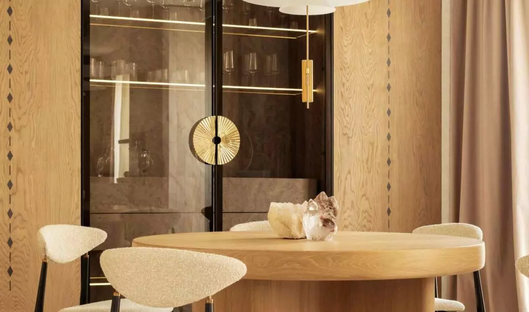 Daylight, coming in through large glazing, brings out the texture of the surface and changes the character of the interior during the day
