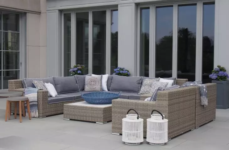 Patio and balcony furniture