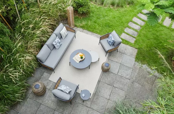 Terrace furniture will also work well in the garden