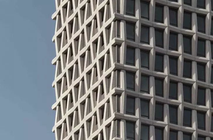 900 Saint-Jacques residential tower