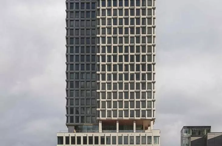 Wieża mieszkaniowa 900 Saint-Jacques
