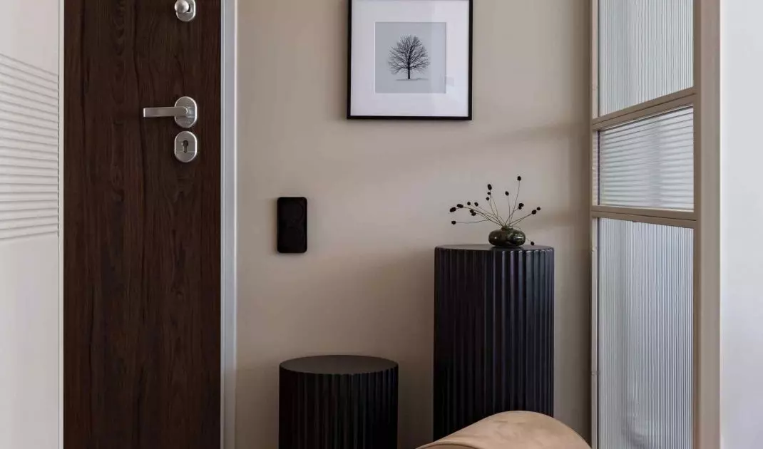 Apartment in Warsaw from MIRRO STUDIO