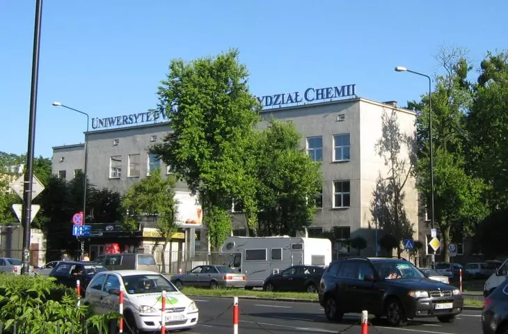 The building of the Faculty of Chemistry at Warsaw University from the side of Wawelska Street