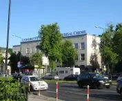 Budynek Wydziału Chemii Uniwersytetu Warszawskiego od strony ulicy Wawelskiej