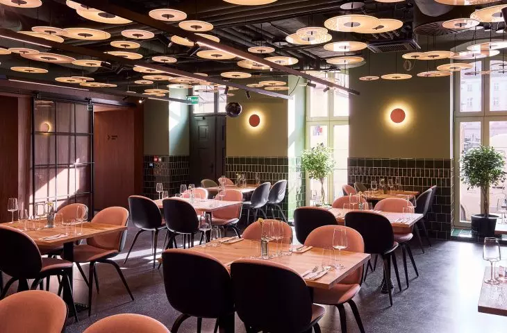 Lighting of the author's restaurant Entre Brassserie at Wroclaw Hotel