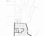 Residential block at 18 Rue Pradier in Paris