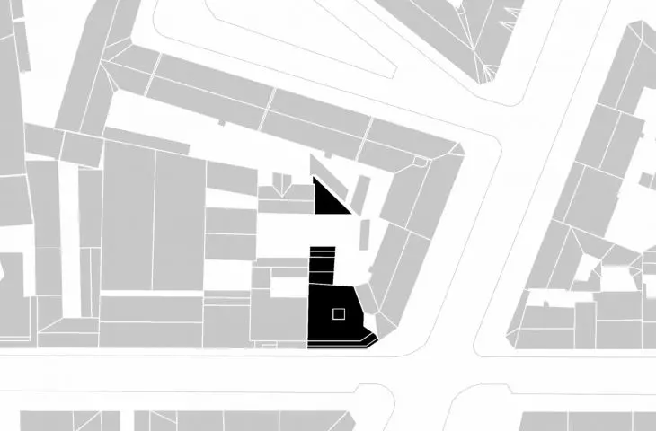 Blok mieszkaniowy przy 18 Rue Pradier w Paryżu