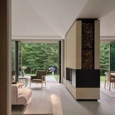 Ridge House in Canada