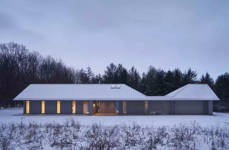Ridge House in Canada