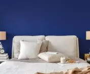 Bedroom wall in Pantone Classic Blue color
