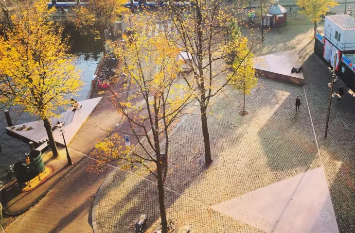 Homomonument w Amsterdamie poświęcony ofiarom nazizmu