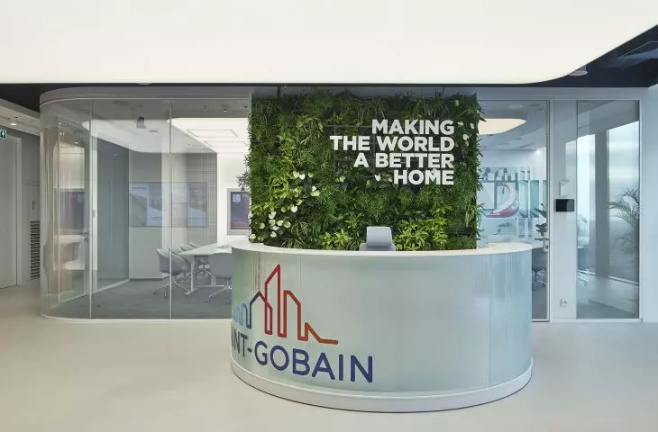 Biuro Grupy Saint-Gobain, Varso Tower