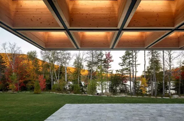 A house on Lac Archambault lake, in the Canadian village of Saint-Donat