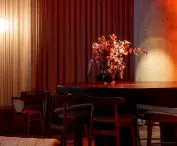 common table in the evening version