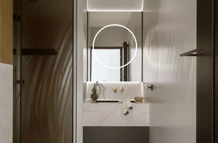 138-square-meter apartment in Warsaw's Kabaty district