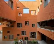 Kompleks Prestige University w indyjskim Indore