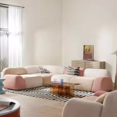 Among the dominant colors appear powder pink, bleached blues and creamy tones