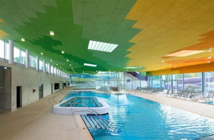 Wellness Real Estate i Strength-Based Design: Longevity wkracza do architektury.