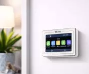 The modern Versati cascade controller manages the operation of up to 4 units with a total heating capacity of up to 64 kW