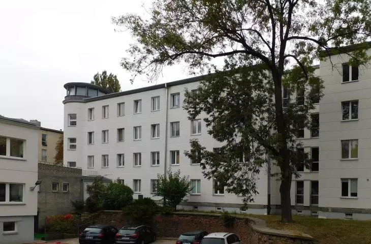 The building of colony XII of the WSM at 16 Popiełuszki Street in Warsaw.