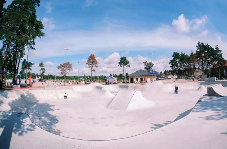 Skatepark Skarżysko Kamienna. Sekcja flow