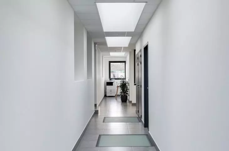 VELUX Commercial skylights and systems - Natural light in the renovation of roofs of industrial and commercial buildings