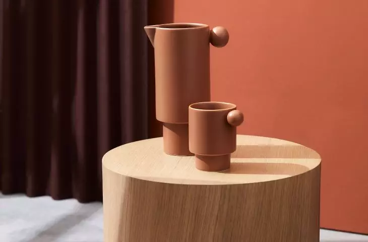 Ceramic dishes